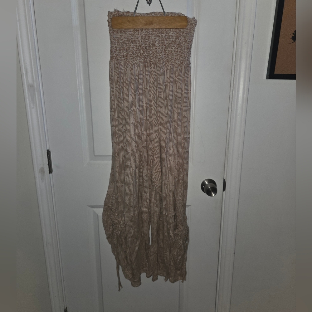 Bohemian Tan And Patterned‎ SMOCKED ROMPER Urban Outfitters Xs